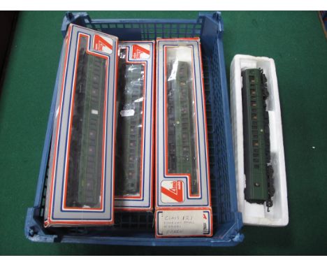 A LIMA "OO"Gauge/4mm Class 117 Three Car DMU, power car and dummy plus centre coach, plus a further power car R/No W51340 goo