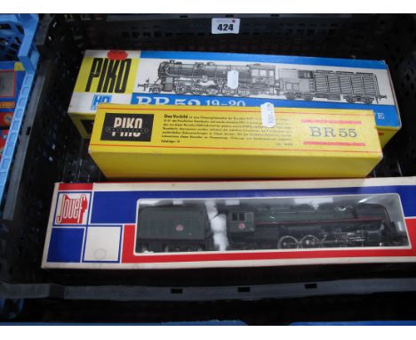 Three "HO" Gauge Boxed Continental Outline Steam Locomotives, A Jouef Ref No 8274 2-8-2 Class 141 S.N.C.F Rail R/No 141-1r-41
