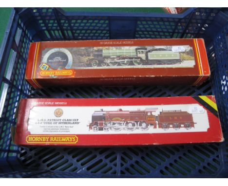 Two Hornby "OO"Gauge Locomotives and Tenders, comprising of #R053 Class B17 4-6-0 locomotive, R/No 2862, 'Manchester United',