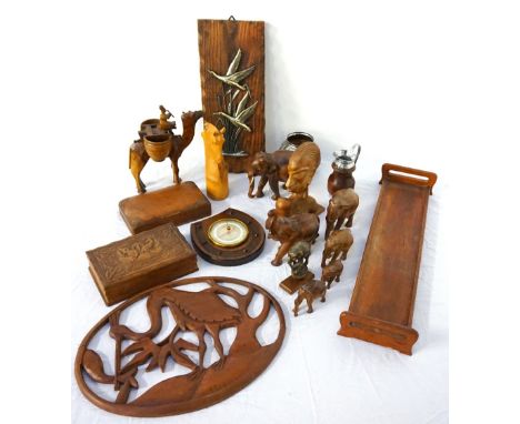 COLLECTION OF TREENincluding boxes, various carvings and an oak horse shoe shaped wall barometer