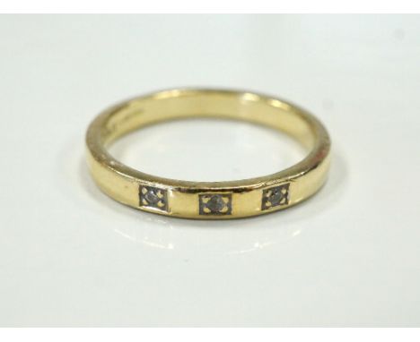 DIAMOND SET NINE CARAT GOLD WEDDING BANDring size K-L and approximately 1.9 grams