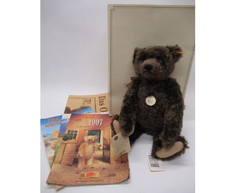 Steiff 1920 classic replica teddy bear in brown mohair with working growler mechanism, ear tag no.000850, H42cm, and three St