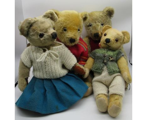 Collection of c. 1930/50's British teddy bears: c. 1930's Chiltern teddy bear in golden mohair, with clear glass eyes, jointe