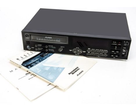 Alesis Disk Recorder, an Alesis ML-9600 high resolution digital CD Master Recorder, remote, boxed, instruction booklets, very