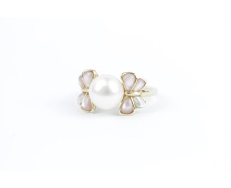 Ladies 9ct Gold Pearl Ribbon design ring, 3.8g total weight 