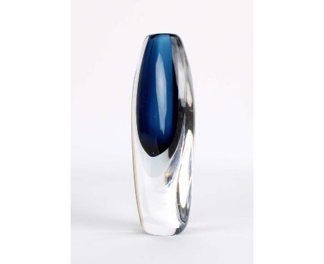 Vicke Lindstrand (Swedish 1904-1983) for Kosta "Sommerso" Vase  Circa 1960s, flattened ovoid form, clear bodied with two inte