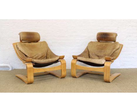 Pair of Swedish "Kroken" Lounge or Easy Chairs Attributed to Åke Fribytter for Nelo Möbler Circa 1970s, the moulded frames wi