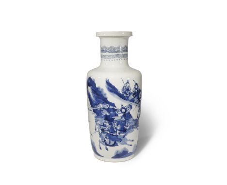 A CHINESE BLUE AND WHITE ROULEAU VASE KANGXI 1662-1722 The cylindrical body painted with a continuous scene of armed warriors