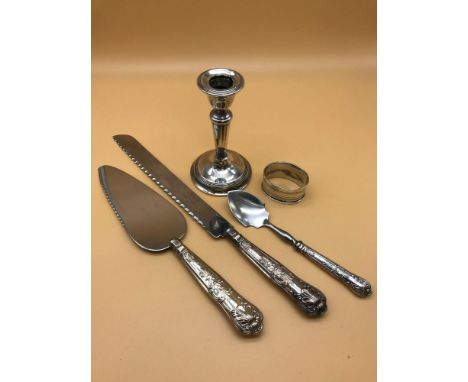 Sterling silver candle stick, Birmingham silver napkin ring &amp; 3 Items of Kings pattern flatwares with silver handles. 