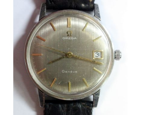 Omega - a gentleman's steel cased 'Seamaster' wristwatch, the silver coloured dial applied with gold coloured baton numerals,
