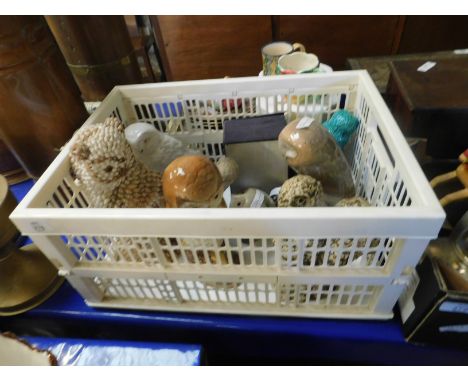 BOX OF MIXED OWL ORNAMENTS TO INCLUDE A COPENHAGEN MODEL OF AN OWL ETC    