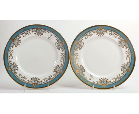 De Lamerie Fine Bone China Garland Patterned Dinner Plates , specially made high end quality item, diameter 28cm(2) 