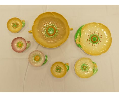 A collection of Carltonware items to include Australian &amp; similar patterned bowl, large dish, pish dish etc (7) 