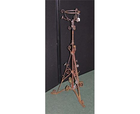 Antique wrought iron oil lamp stand with height adjustable facility