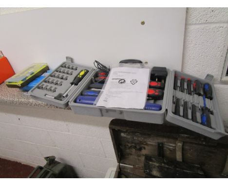 3 boxed tools sets