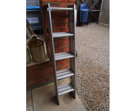 Aluminium loft ladder