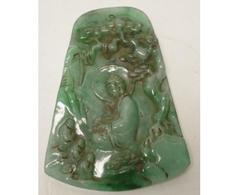 Green Jade Buddha amulet the Buddha seated under a tree. 8.5cm high