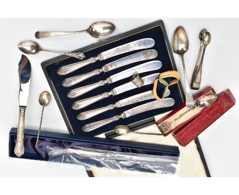 A BOX OF ASSORTED SILVER ITEMS, to include a cased set of six silver handled butter knives each hallmarked Sheffield, a boxed