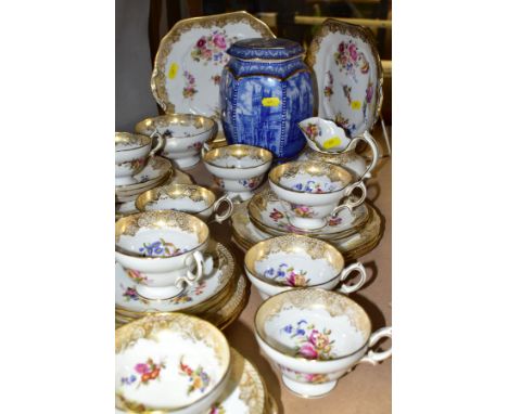 HAMMERSLEY FLORAL AND GILT DRESDEN SPRAYS 265 PATTERN TEA WARES, comprising eleven cups, twelve saucers, eleven side plates, 