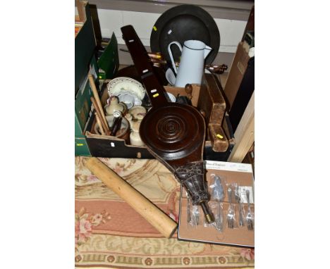 A BOX AND LOOSE SUNDRY ITEMS ETC, to include a copper and brass fireside companion set, tin sugar and flour shakers with mili
