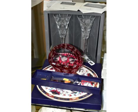 A BOXED PAIR OF WATERFORD PROSPERITY FLUTES, from the Millennium Collection 'A Toast to the Year 2000', with leaflets, togeth