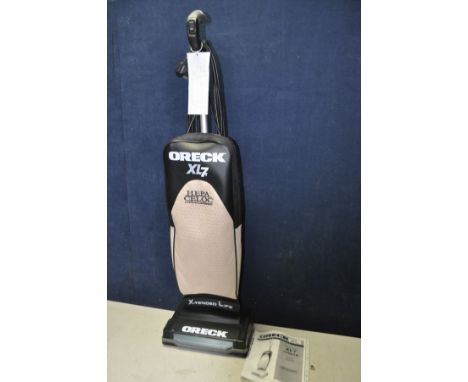 A ORECK XL7 VACUUM CLEANER model No XL7-705ECB with instruction manual (PAT pass and working)