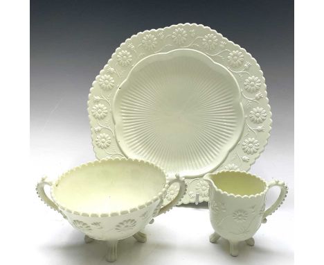 A Sowerbys glass Queen's Ivory ware twin handled sugar basin with daisy decoration together with a Queen's Ivory ware jug, an