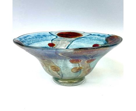 Norman Stuart Clarke bowl etched signature and date 83 to base, height 10cm diameter 23cm.Light scratches, bubble inclusions 