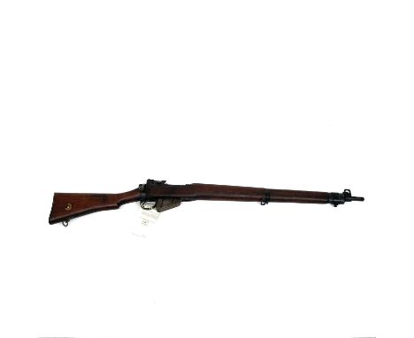 A WWII Lee Enfield .303 rifle, deactivated, stamped No4 Mk 1, serial number J19995, dated 1942, length 111cm, with certificat