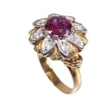 Ring, GG/WG 585/000, zentraler Spinell (D = 7,4 mm), im Blütenkranz 8 Brillanten ca. 0,40 ct ...