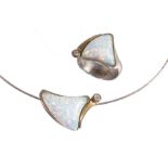 Lot: SILBER 925/000, 1 Ring, synth. Opal, 1 Brillant ca. 0,04 ct w-si, RW ca. 55,5; 1 Collier ...