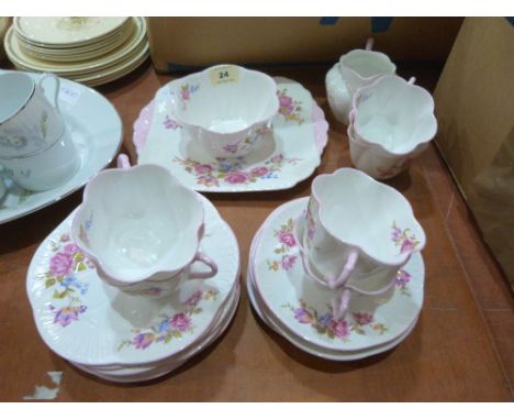 A Shelley part tea service of 21 pieces