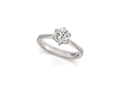 SOLITAIRE-RING. Material: 750/- Weißgold, Punze. Gesamtgewicht: ca. 6,0 g. EU-RM: 60. Diamanten: 1 Brillant ca. 1,4 ct., I/VS