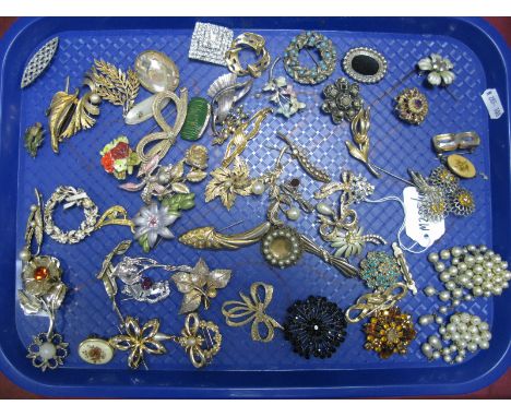 A Collection of  Assorted Costume Brooches, including paste, enamel, etc:- One Tray