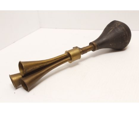 Brass Car Horn, three tone manual type