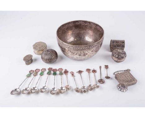 A small collection of Chinese silver, 19th century and later, comprising a bowl with foliate running band, 15.8cm diameter, t