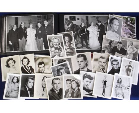 Film memorabilia, a varied selection of photos, books, Filmgoer's Diaries, booklets, other promotional material etc, 1920's o