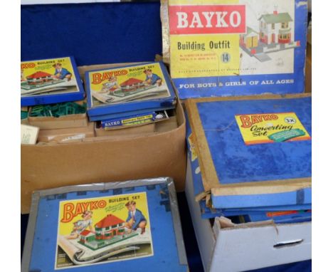 Toys, Bayko, a large quantity of Bayko Building sets, including several boxed sets (unchecked for completeness), plus accesso