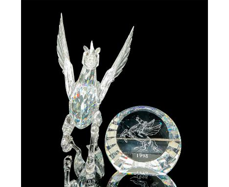 Final piece made to compliment the Fabulous Creatures trilogy. Lead crystal figure designed to stand on the hind legs and tai