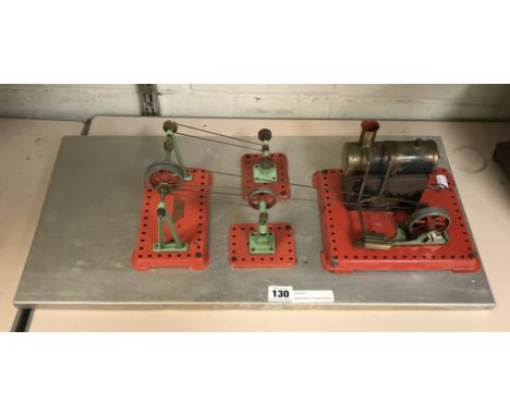 MAMOD MODEL STORM ENGINE WITH DRIVE SHAFT FLY WHEEL ON STAND