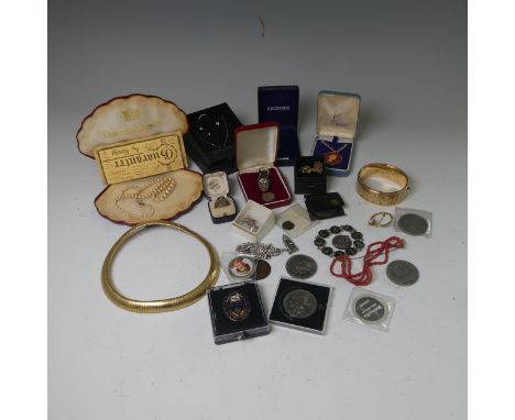 A quantity of Jewellery and Costume Jewellery, including a pair of 9ct gold earrings set diamond points, a damaged 9ct gold c