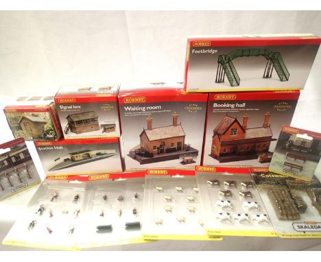 Hornby accessories including waiting room, booking hall, halt, signal box, figures, animals, footbridge, lamps, benches, wall
