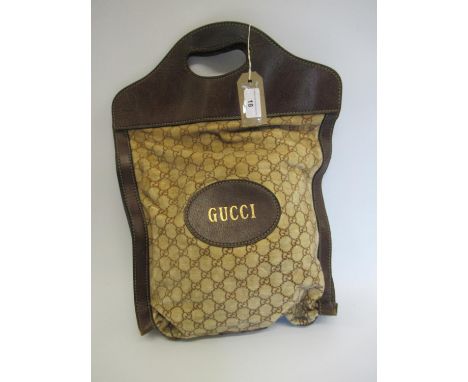 Gucci Monogram tote handbag (some damages and wear) 