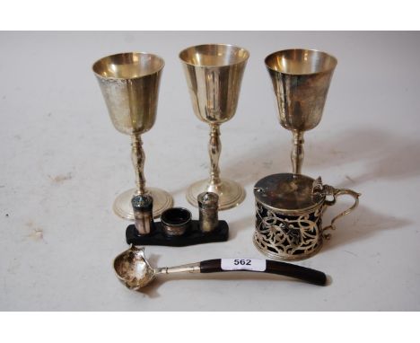 Continental silver toddy ladle, a plated drum form mustard and sundries 