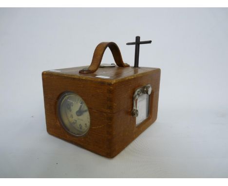 Benzing Oak cased 7 Jewel Pigeon timer Made in Germany with Key 