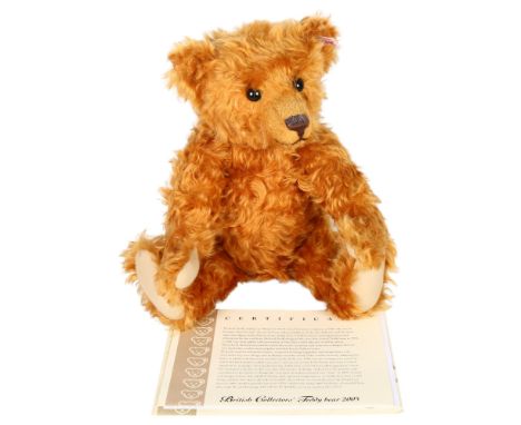 STEIFF - Year British Collector's Teddy Bear 2005, Golden Apricot, limited edition of 4000 pieces, no. 02053, with original c