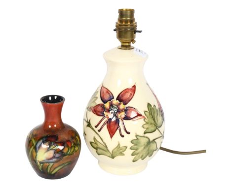 A Moorcroft cream ground tube-lined table lamp, and a smaller Moorcroft vase, 12cm 