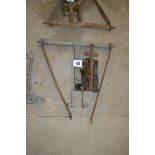Ferguson pick-up hitch. Comprising push button T-bar, drop arms, hook and keeper.