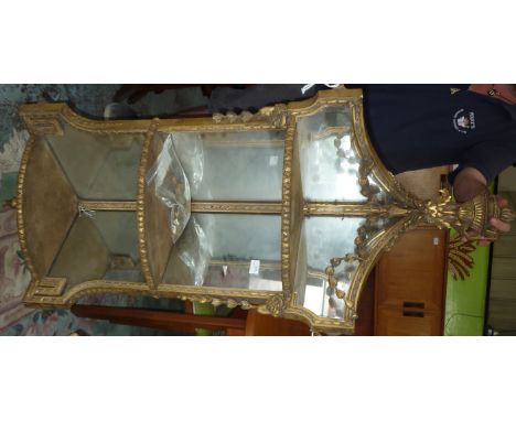 18thC gilt wood corner fitting 3 tier shelf/mirror unit with carved rams head detail, floral swags and rope twist borders