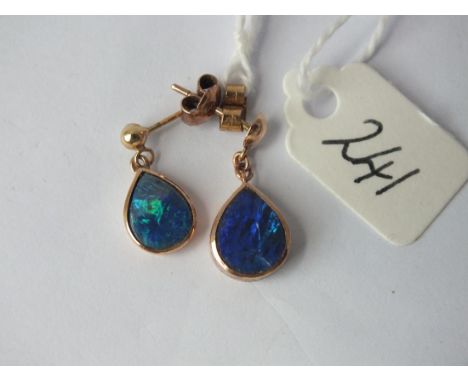 Two 9ct opal doublet earrings     